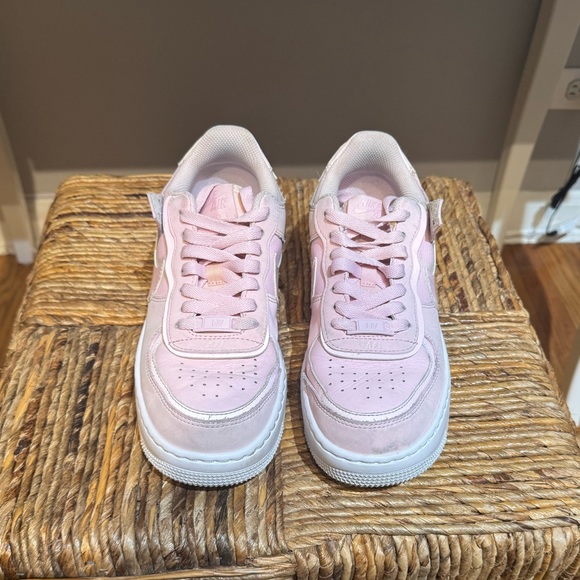Light pink Nike Air size 7.5 - Picture 2 of 4